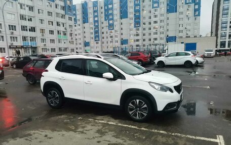 Peugeot 2008 II, 2018 год, 1 080 000 рублей, 3 фотография