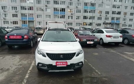 Peugeot 2008 II, 2018 год, 1 080 000 рублей, 2 фотография