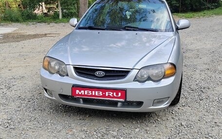 KIA Shuma II, 2003 год, 175 000 рублей, 2 фотография