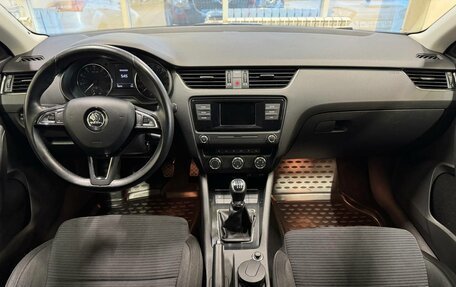 Skoda Octavia, 2015 год, 1 390 000 рублей, 9 фотография