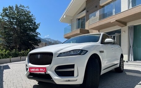 Jaguar F-Pace, 2018 год, 2 990 000 рублей, 25 фотография