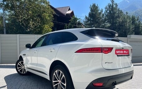 Jaguar F-Pace, 2018 год, 2 990 000 рублей, 26 фотография