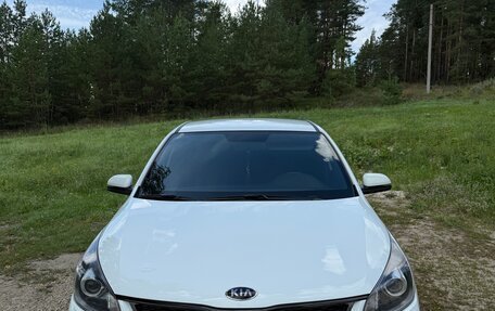 KIA Rio IV, 2020 год, 1 450 000 рублей, 2 фотография