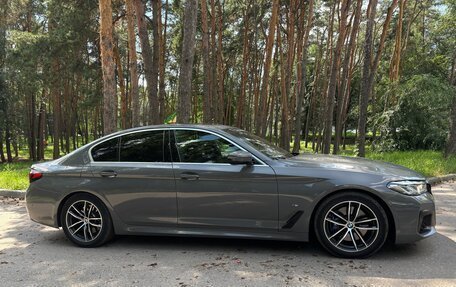 BMW 5 серия, 2021 год, 4 730 000 рублей, 8 фотография