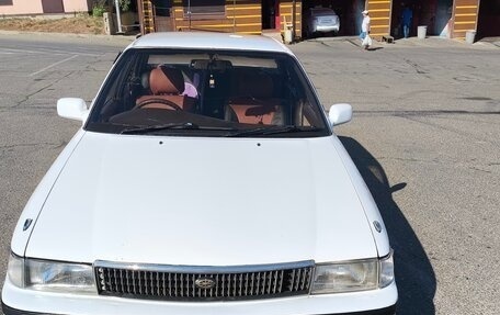 Toyota Corona VIII (T170), 1991 год, 250 000 рублей, 1 фотография