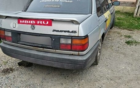 Volkswagen Passat B3, 1993 год, 135 000 рублей, 1 фотография