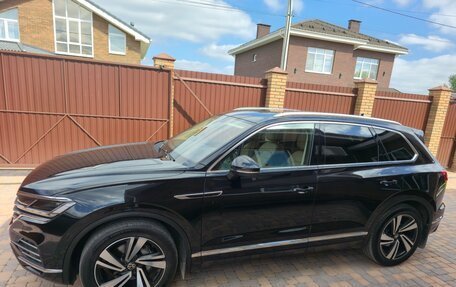 Volkswagen Touareg III, 2021 год, 4 870 000 рублей, 8 фотография
