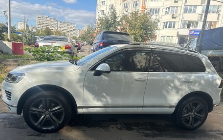 Volkswagen Touareg III, 2015 год, 4 200 000 рублей, 2 фотография