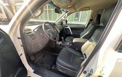 Toyota Land Cruiser Prado 150 рестайлинг 2, 2022 год, 9 000 000 рублей, 1 фотография
