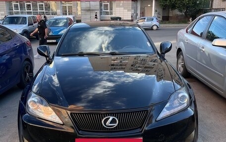 Lexus IS II рестайлинг 2, 2007 год, 980 000 рублей, 2 фотография