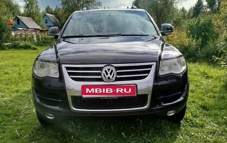Volkswagen Touareg III, 2008 год, 950 000 рублей, 1 фотография