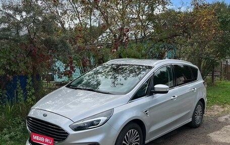 Ford S-MAX II, 2020 год, 2 499 000 рублей, 1 фотография