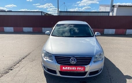 Volkswagen Passat B6, 2008 год, 650 000 рублей, 3 фотография