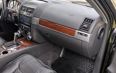 Volkswagen Touareg III, 2008 год, 950 000 рублей, 10 фотография