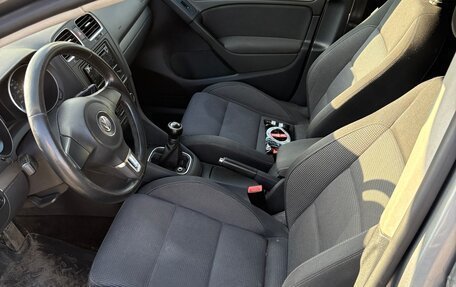 Volkswagen Golf VI, 2011 год, 990 000 рублей, 6 фотография