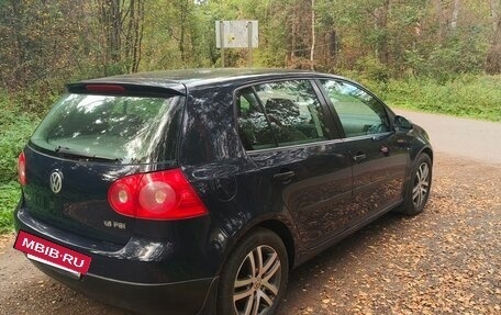 Volkswagen Golf V, 2004 год, 700 000 рублей, 6 фотография