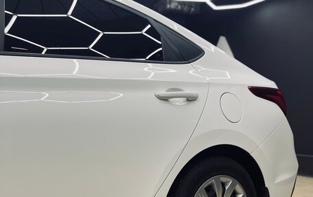 Hyundai Solaris II рестайлинг, 2018 год, 1 020 000 рублей, 6 фотография