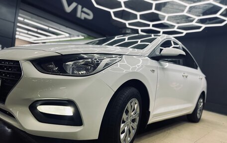 Hyundai Solaris II рестайлинг, 2018 год, 1 020 000 рублей, 8 фотография