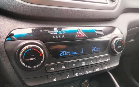 Hyundai Tucson III, 2018 год, 1 930 000 рублей, 14 фотография