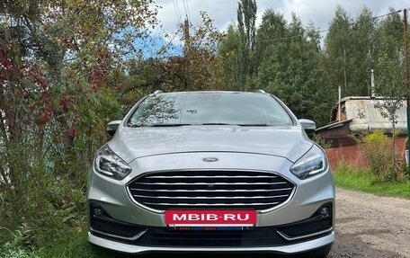 Ford S-MAX II, 2020 год, 2 499 000 рублей, 2 фотография