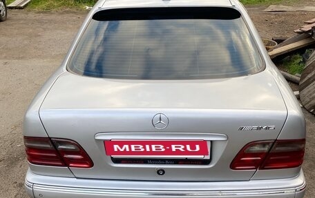 Mercedes-Benz E-Класс, 2000 год, 550 000 рублей, 2 фотография