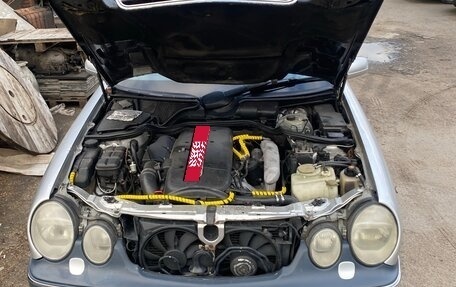 Mercedes-Benz E-Класс, 2000 год, 550 000 рублей, 13 фотография