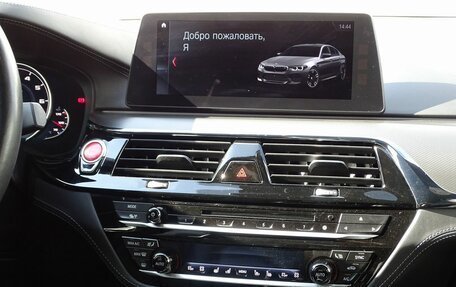 BMW M5, 2018 год, 6 300 000 рублей, 10 фотография
