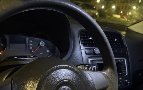 Volkswagen Polo VI (EU Market), 2011 год, 590 000 рублей, 6 фотография