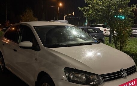 Volkswagen Polo VI (EU Market), 2011 год, 590 000 рублей, 4 фотография