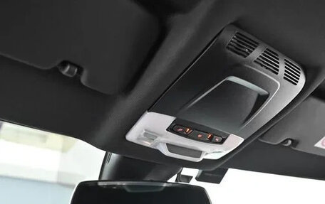 Toyota Supra, 2021 год, 6 000 000 рублей, 18 фотография