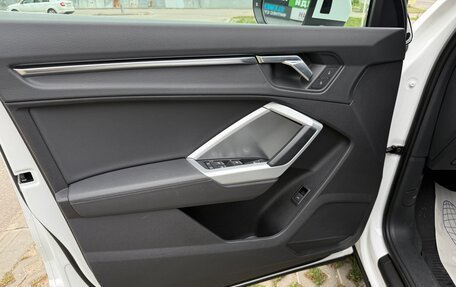 Audi Q3, 2020 год, 2 950 000 рублей, 22 фотография