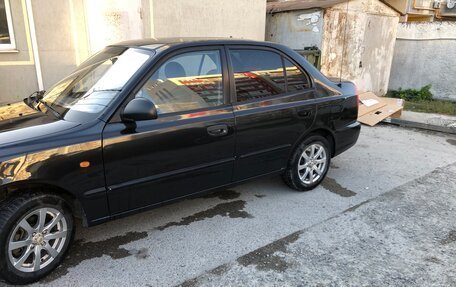 Hyundai Accent II, 2008 год, 420 000 рублей, 2 фотография