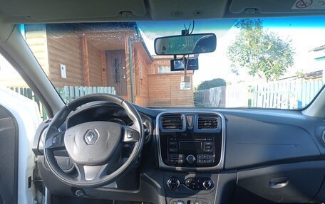 Renault Logan II, 2015 год, 450 000 рублей, 5 фотография