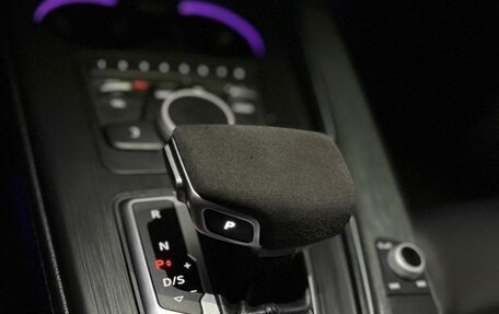 Audi A4, 2017 год, 2 000 000 рублей, 8 фотография