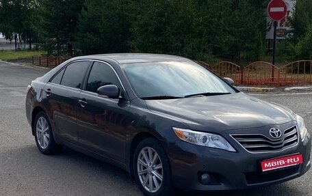 Toyota Camry, 2011 год, 1 450 000 рублей, 1 фотография