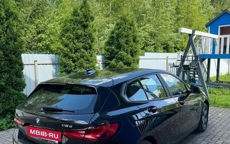 BMW 1 серия, 2019 год, 1 750 000 рублей, 4 фотография