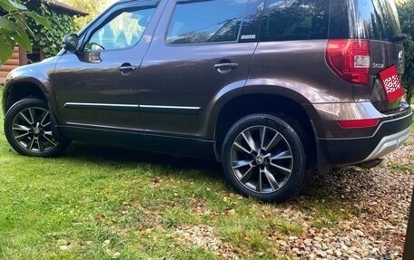 Skoda Yeti I рестайлинг, 2017 год, 1 900 000 рублей, 13 фотография