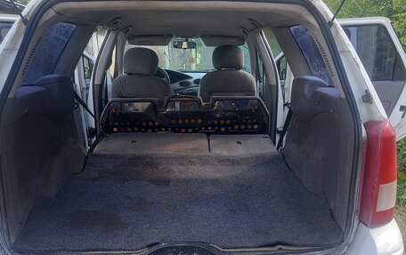 Ford Focus IV, 2000 год, 150 000 рублей, 11 фотография