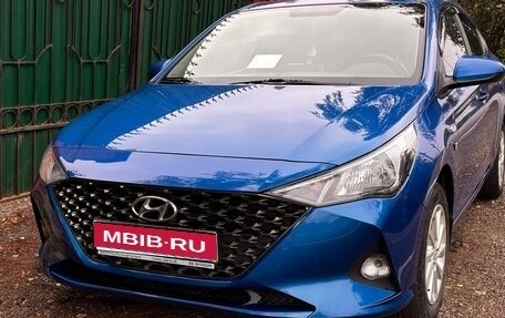 Hyundai Solaris II рестайлинг, 2021 год, 1 490 000 рублей, 1 фотография