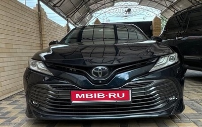 Toyota Camry, 2018 год, 2 800 000 рублей, 1 фотография