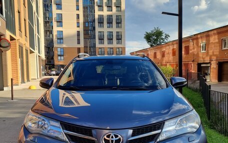 Toyota RAV4, 2012 год, 2 200 000 рублей, 2 фотография