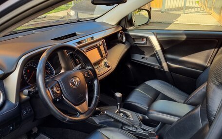 Toyota RAV4, 2012 год, 2 200 000 рублей, 8 фотография