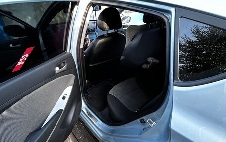 Hyundai Solaris II рестайлинг, 2012 год, 490 000 рублей, 9 фотография