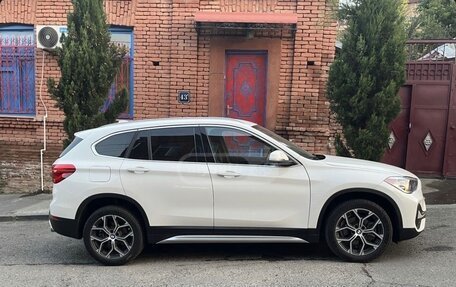 BMW X1, 2021 год, 3 050 000 рублей, 2 фотография