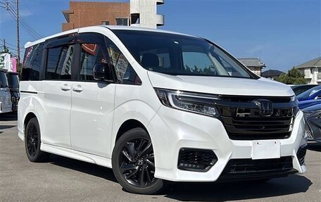 Honda Stepwgn IV, 2021 год, 1 588 000 рублей, 1 фотография