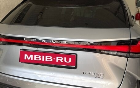 Lexus RX IV рестайлинг, 2023 год, 10 000 000 рублей, 1 фотография