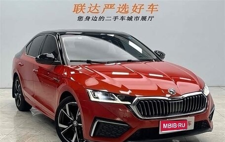 Skoda Octavia IV, 2022 год, 2 300 000 рублей, 1 фотография