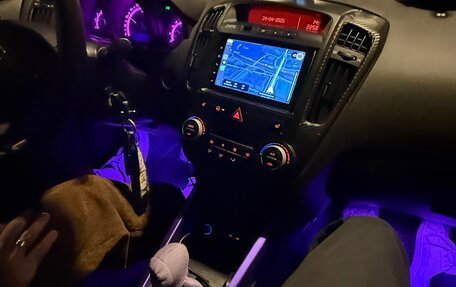 KIA cee'd I рестайлинг, 2010 год, 830 000 рублей, 10 фотография