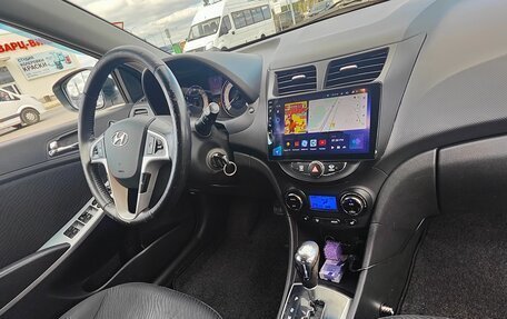 Hyundai Solaris II рестайлинг, 2012 год, 850 000 рублей, 11 фотография