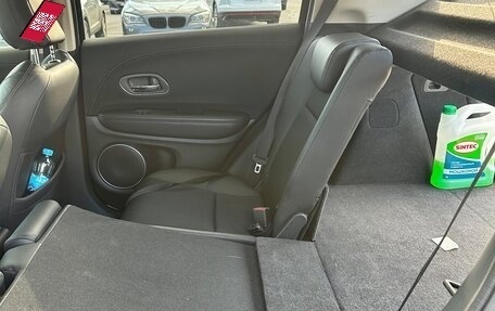 Honda Vezel, 2018 год, 2 150 000 рублей, 18 фотография